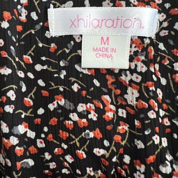 Xhiliration Floral Mini Skirt - Picture 4 of 5